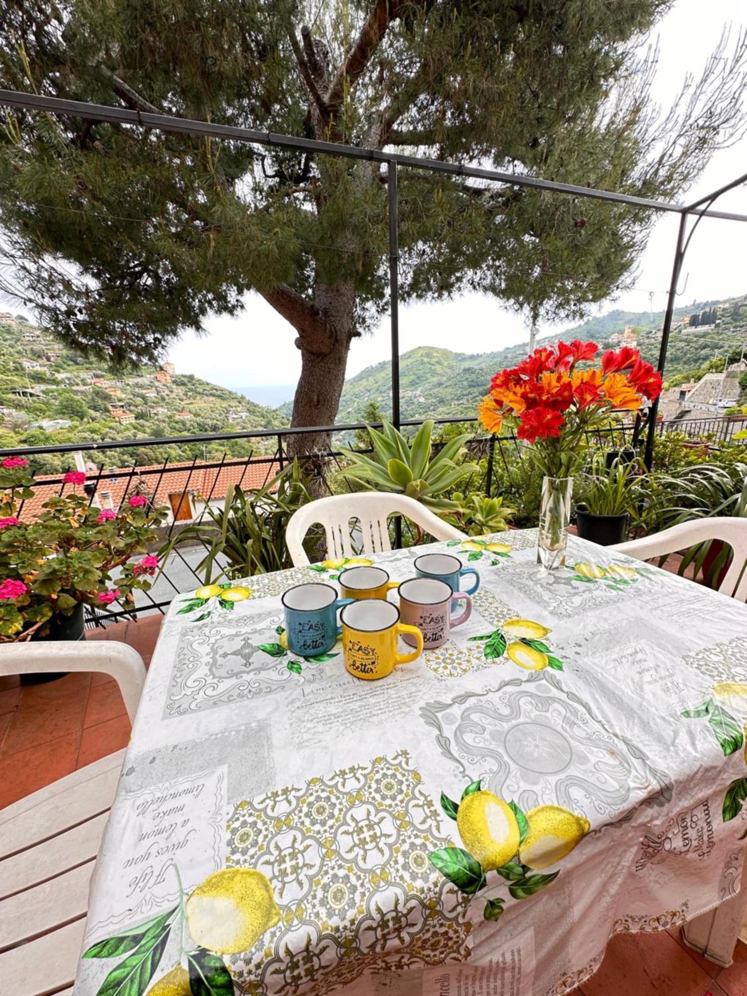 דירות Sanremo Mare E Relax - Affittasi "Casa Illiade" Con Parcheggio Libero, Terrazza E Wi-Fi מראה חיצוני תמונה